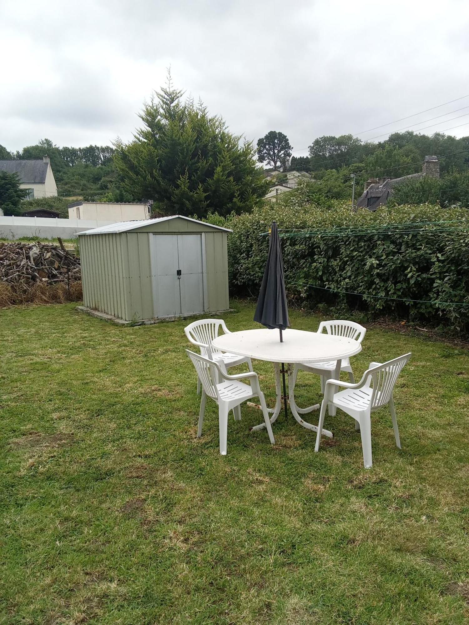 Ti An Traon Le Petit Gite En Coeur De Bretagne Carhaix-Plouguer Exteriör bild